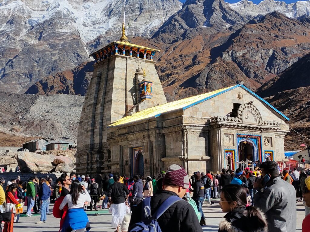 केदारनाथ की यात्रा के दौरान ले जाने योग्य चीज़ें 1 things to carry while travelling to kedarnath