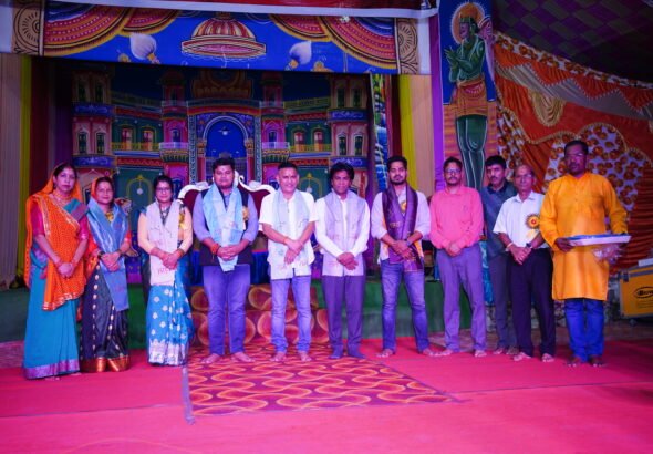 नवरात्रि के शुभारंभ पर गौचर में जन कल्याण लोक सेवा समिति ने किया भव्य रामलीला मंचन का आयोजन*